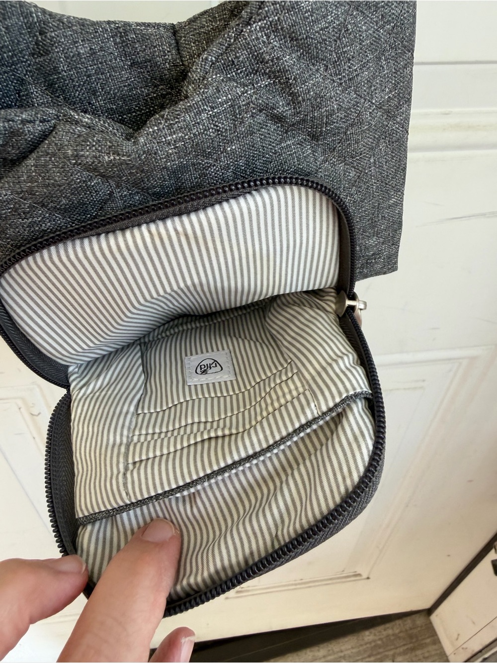 Gray Quilted Crossbody Sling Bag Bottle Holder - Travelon - Picture 4 of 6